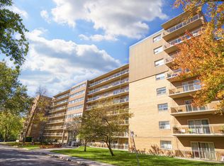 Parkdale Place, London, ON N6A 3L6