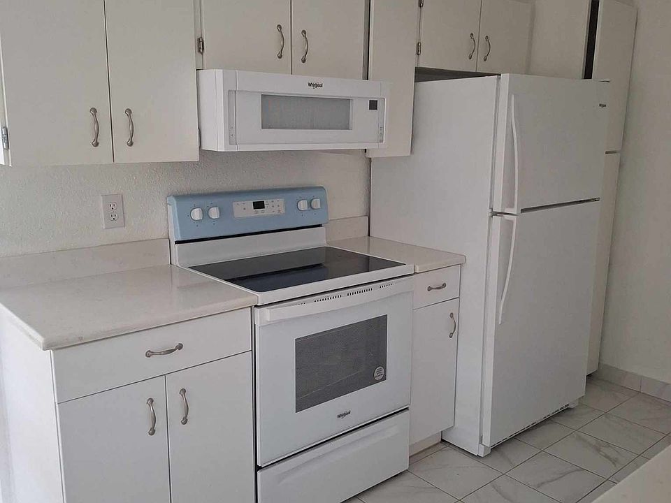 1st image of 2030 Anchor Dr APT 1