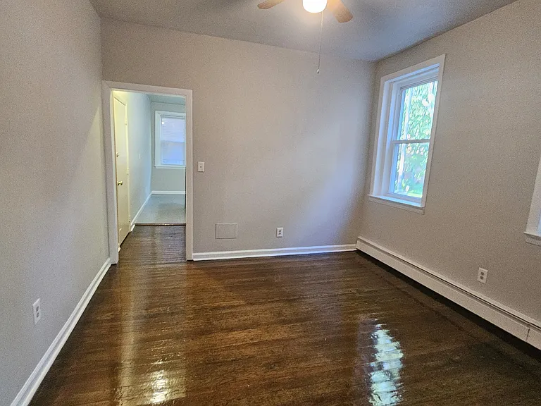ceiling fan in bedroom