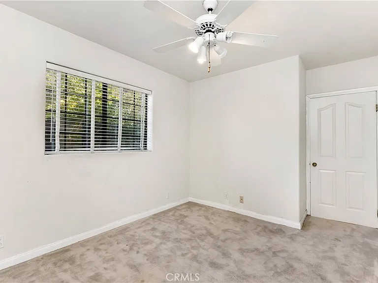 9348 Tujunga Canyon Blvd — Photo 19