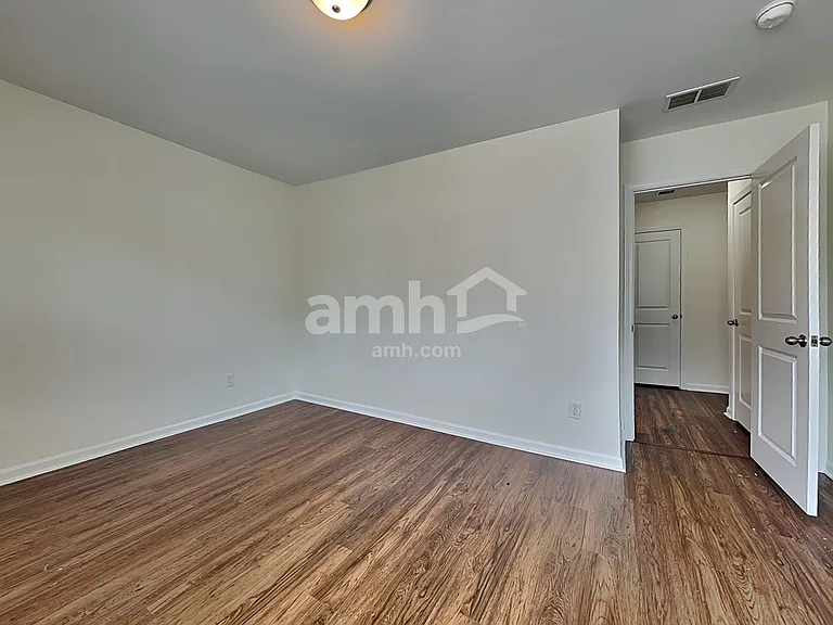 187 Orion Way — Photo 11