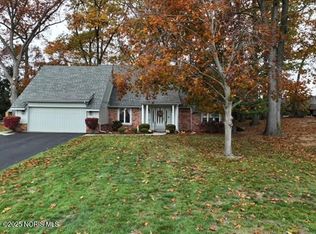 6850 Kristi Lynne Ln, Toledo, OH 43617