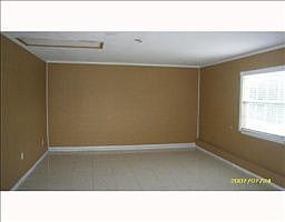 3rd image of 2568 Gramercy Dr