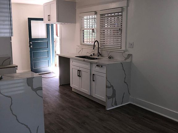 3rd image of 236 San Juan Ave APT 1