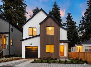 823 NE 96th St, Seattle, WA 98115