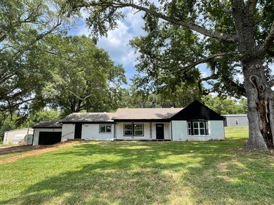 1302 North St, Daingerfield, TX, 75638
