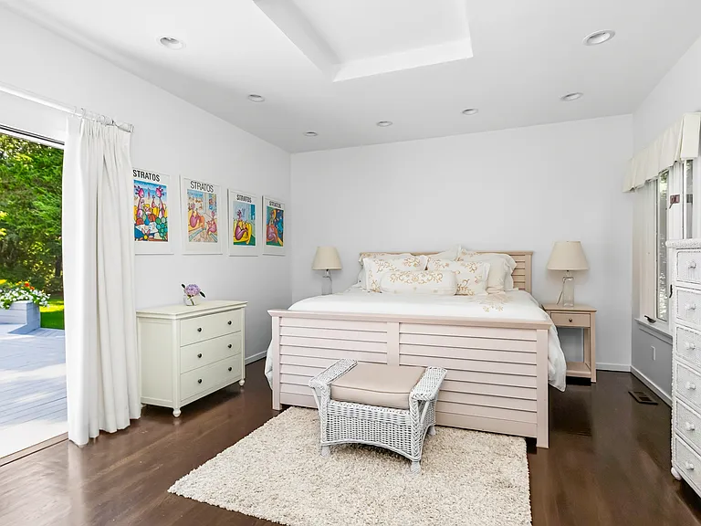 14 Rose Hill Rd — Photo 24