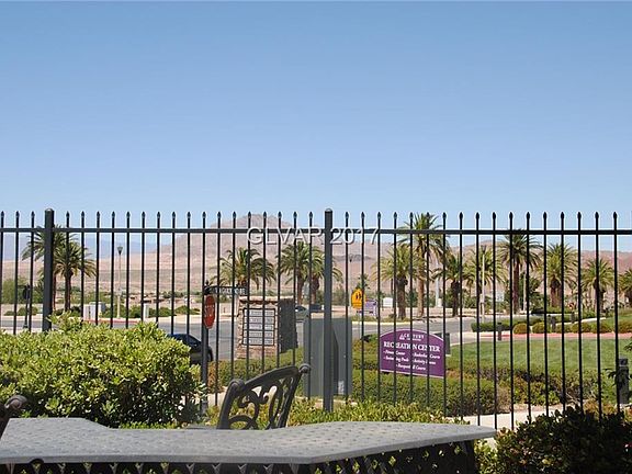 3rd image of 1053 Via Camelia St