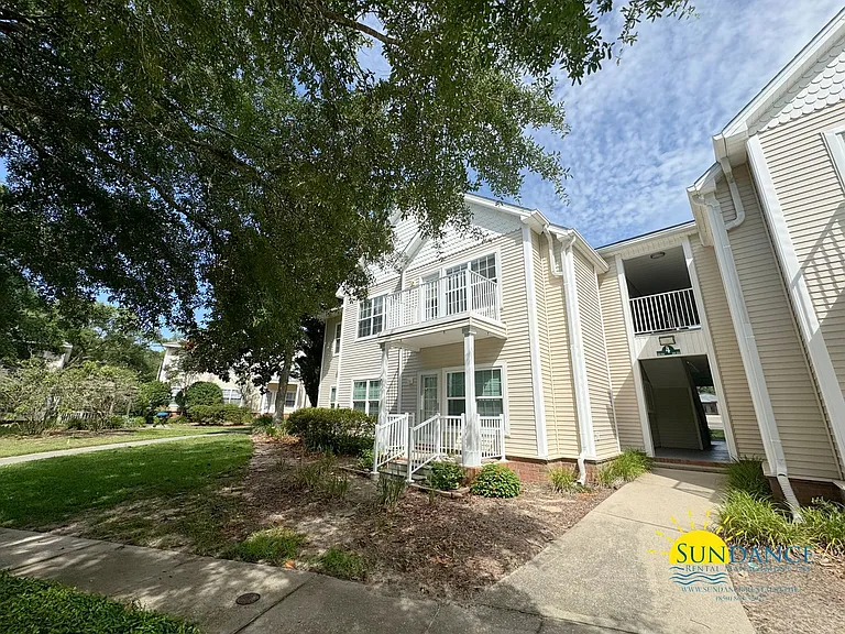 1501 Partin Dr #201 — Photo 2