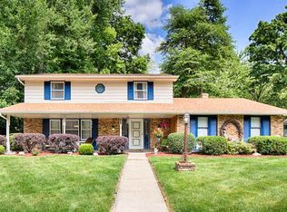 1908 Maplecrest Rd, Fort Wayne, IN 46815