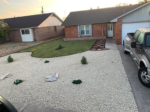 3rd image of 104 N Eisenhower Dr