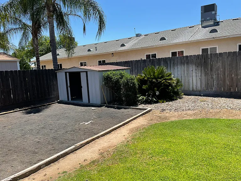 368 W Gibson Ave — Photo 12