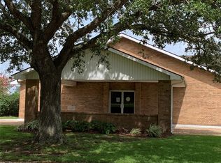 2605 West Loop, El Campo, TX 77437