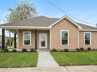 2400 Culotta St, Chalmette, LA 70043