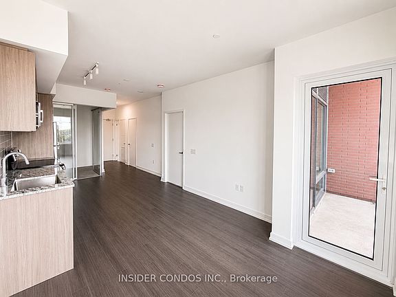3rd image of 4010 Eglinton Ave W #428