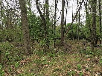 2nd image of 448 Pine Top Cir
