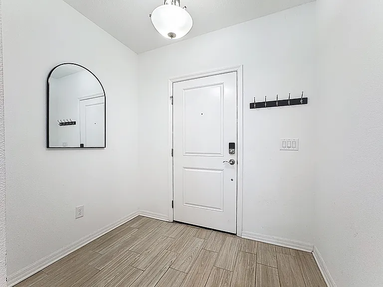 5649 Tripoli Dr — Photo 3