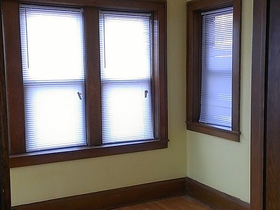5th image of 601 Park St APT 3