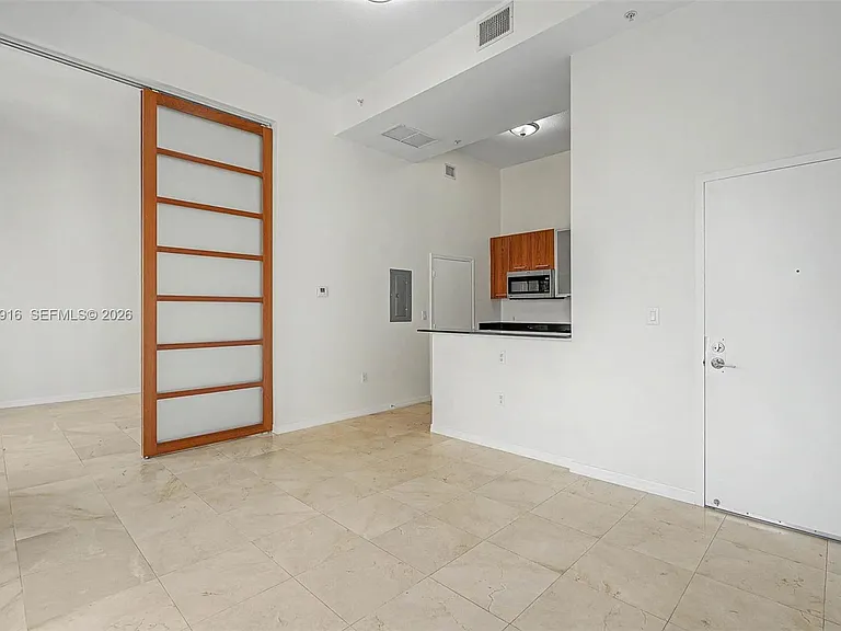 9055 SW 73rd Ct #602 — Photo 17