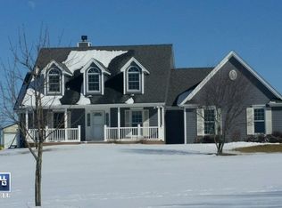 2591 N 3653rd Rd, Sheridan, IL 60551