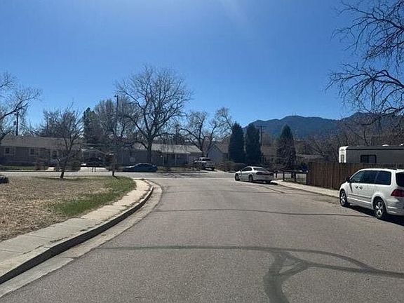 4th image of 2127 Mount Werner Pl