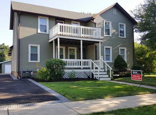 711 Kane St, Dundee, IL 60118