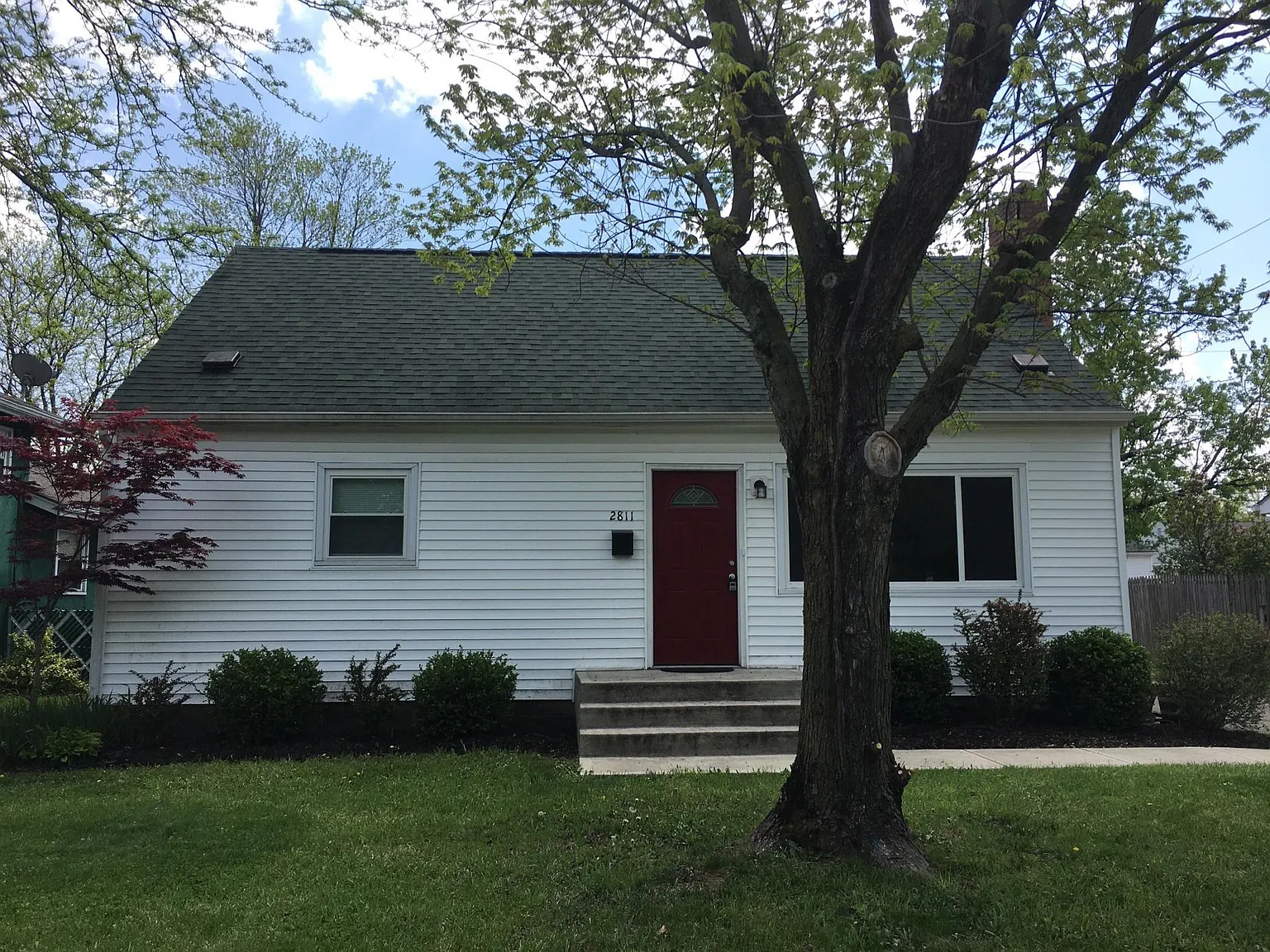 2811 Columbus St photo 1