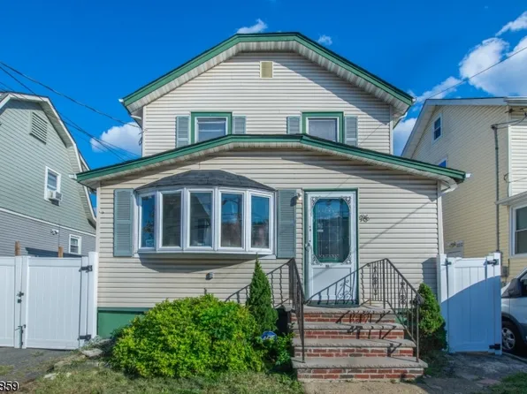 96 Augusta St, Irvington Twp., NJ 07111
