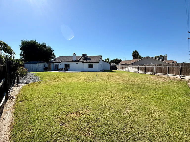 1468 Cornell Ct — Photo 23