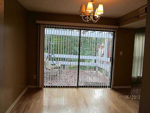 5th image of 2688 Meadowlawn Dr SE #2688