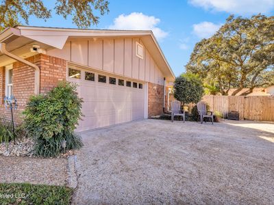 425 Woodland Park Dr, Biloxi, MS, 39531