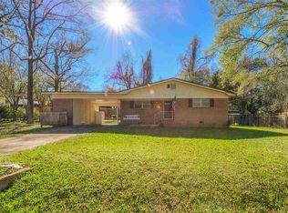 2905 Camelliawood Ln, Tallahassee, FL 32301