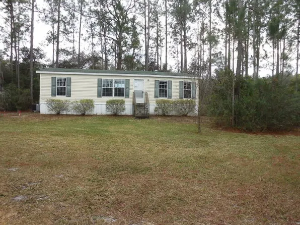 319 Lake Como Dr, Pomona Park, FL 32181