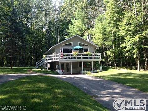 2nd image of 9575 Pere Marquette Dr #275