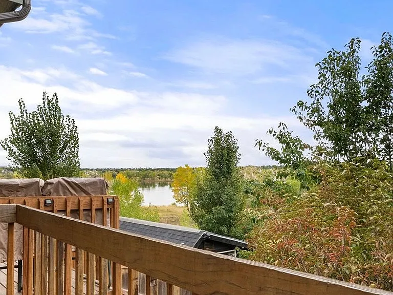 Deck view