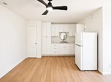 1640 Lakewood Ave — Photo 1