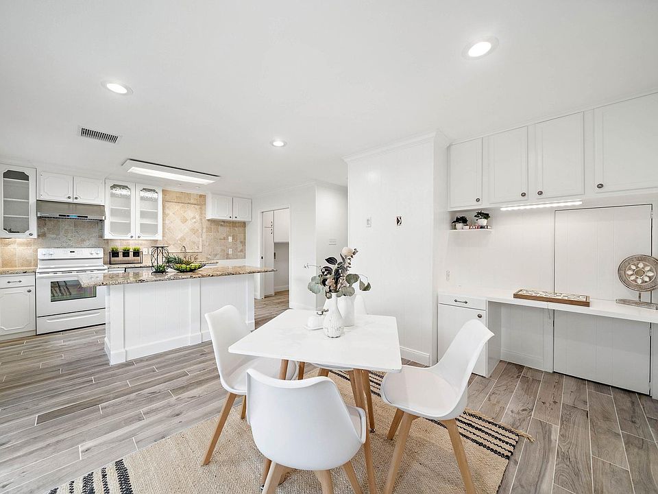 1st image of 6434 Burgoyne Rd #109