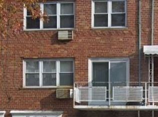 6103 217th St #2FL, Bayside, NY 11364