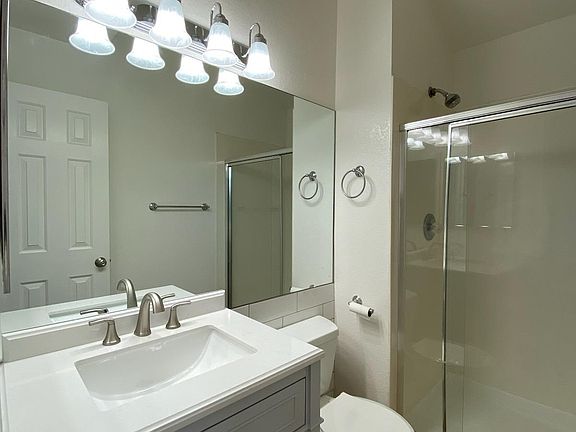 Owners Bath