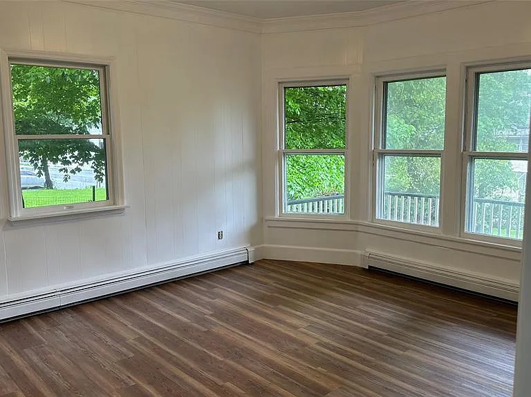 198 Myrtle Ave #1 — Photo 2