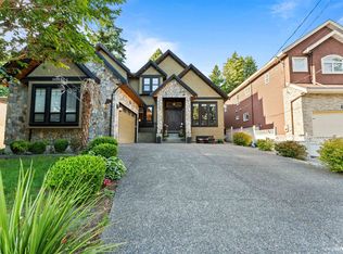 14257 69th Ave, Surrey, BC V3W 2H8
