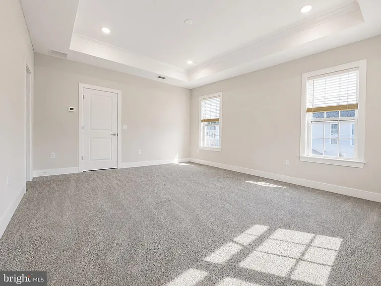 2906 Justin Dr — Photo 9
