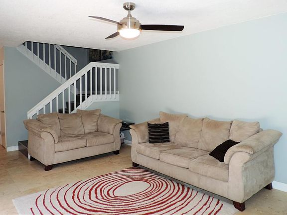 5th image of 6009 SE Windsong Ln