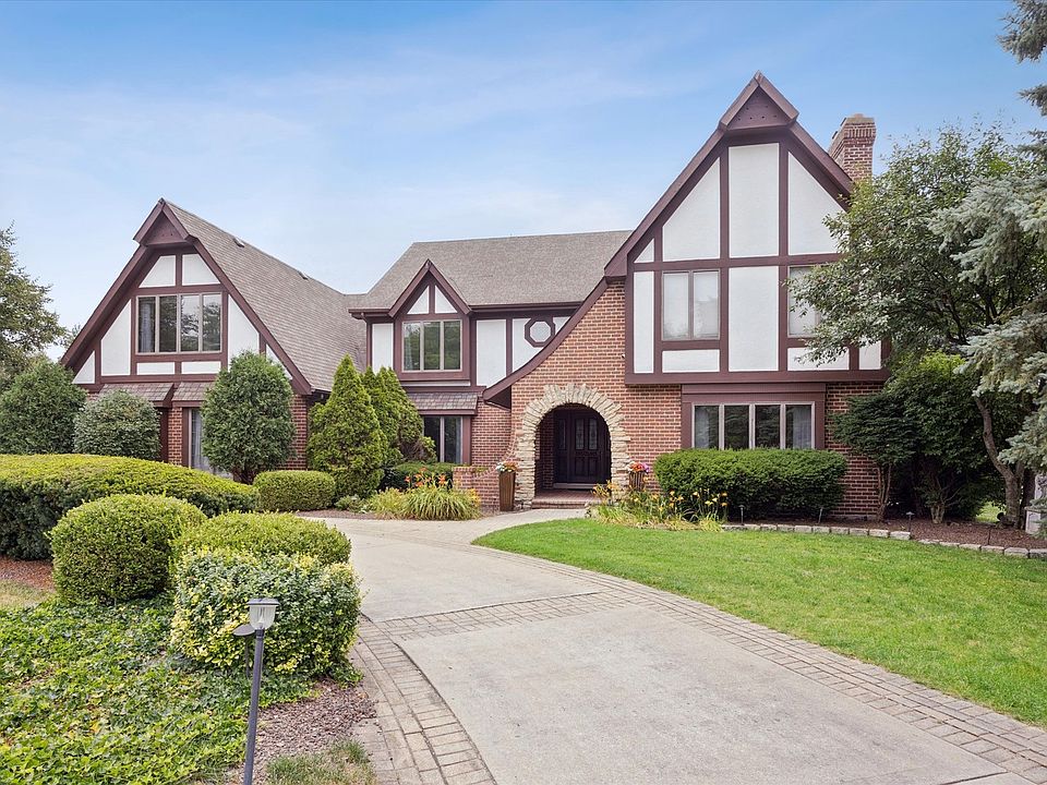 1st image of 6001 Sedgley Ct