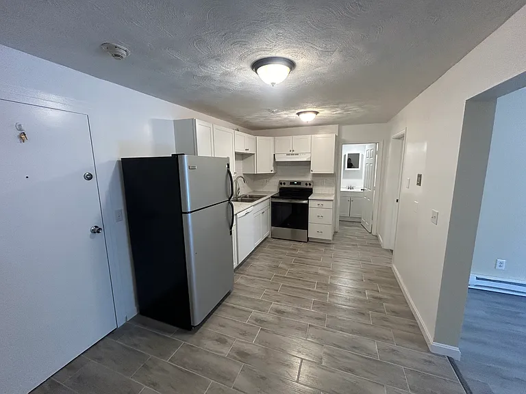 55 Sophia St #1 — Photo 1