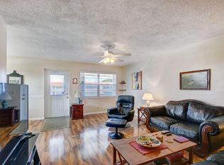 361 Northampton St #361-R, West Palm Beach, FL 33417