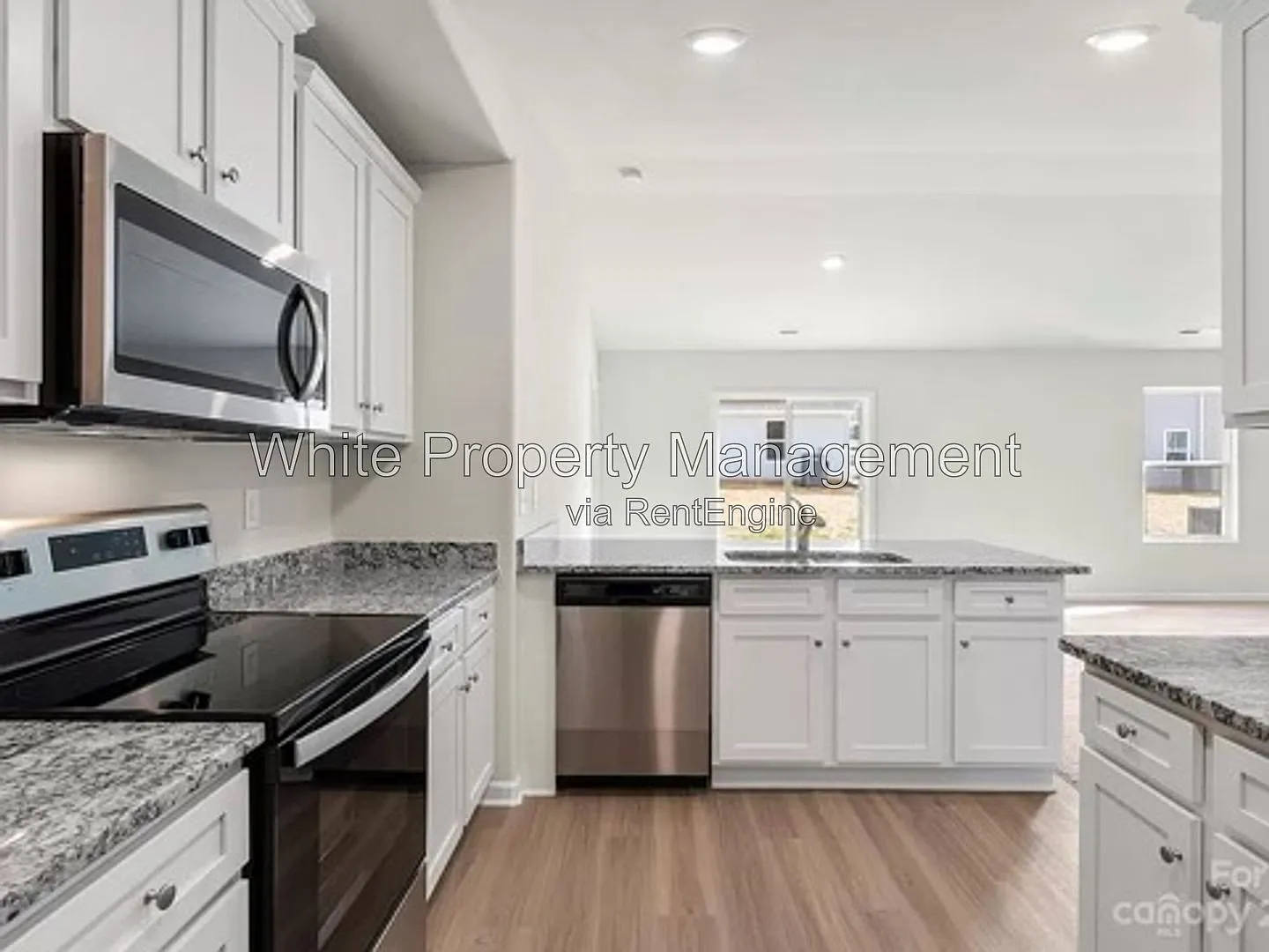 3 bed, 2.0 bath, 1317 sqft, $2,045 — Photo 3