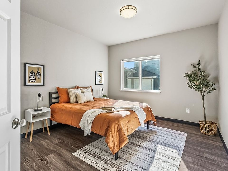 301 Springfield Ave 301 Springfield Ave Hudson IA Zillow