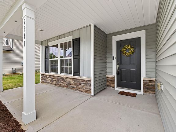 5th image of 2641 Ladybank Ln