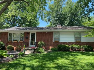 2209 Westview Dr, Springfield, IL 62704